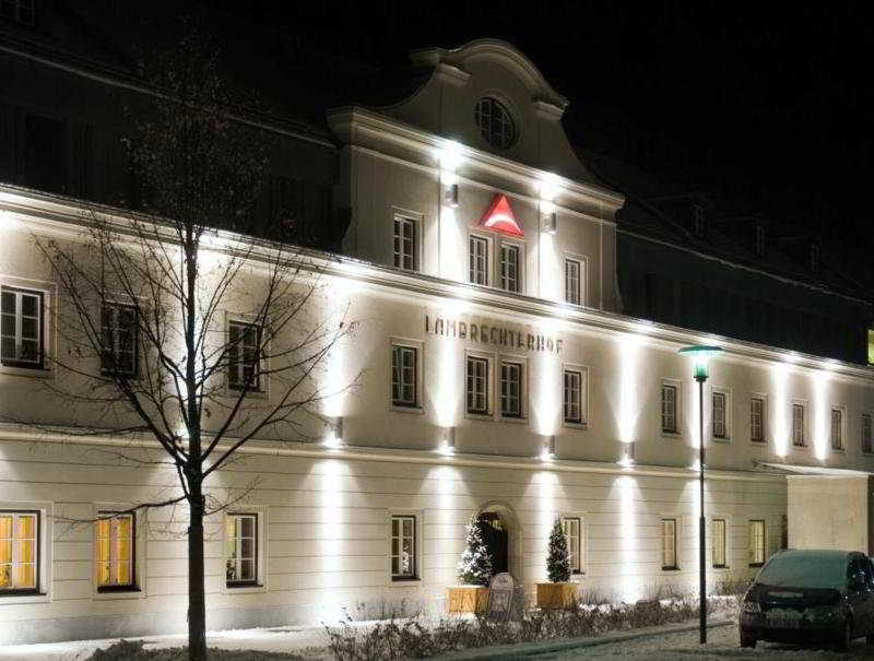 Lambrechterhof - Das Naturparkhotel Sankt Lambrecht Exterior photo